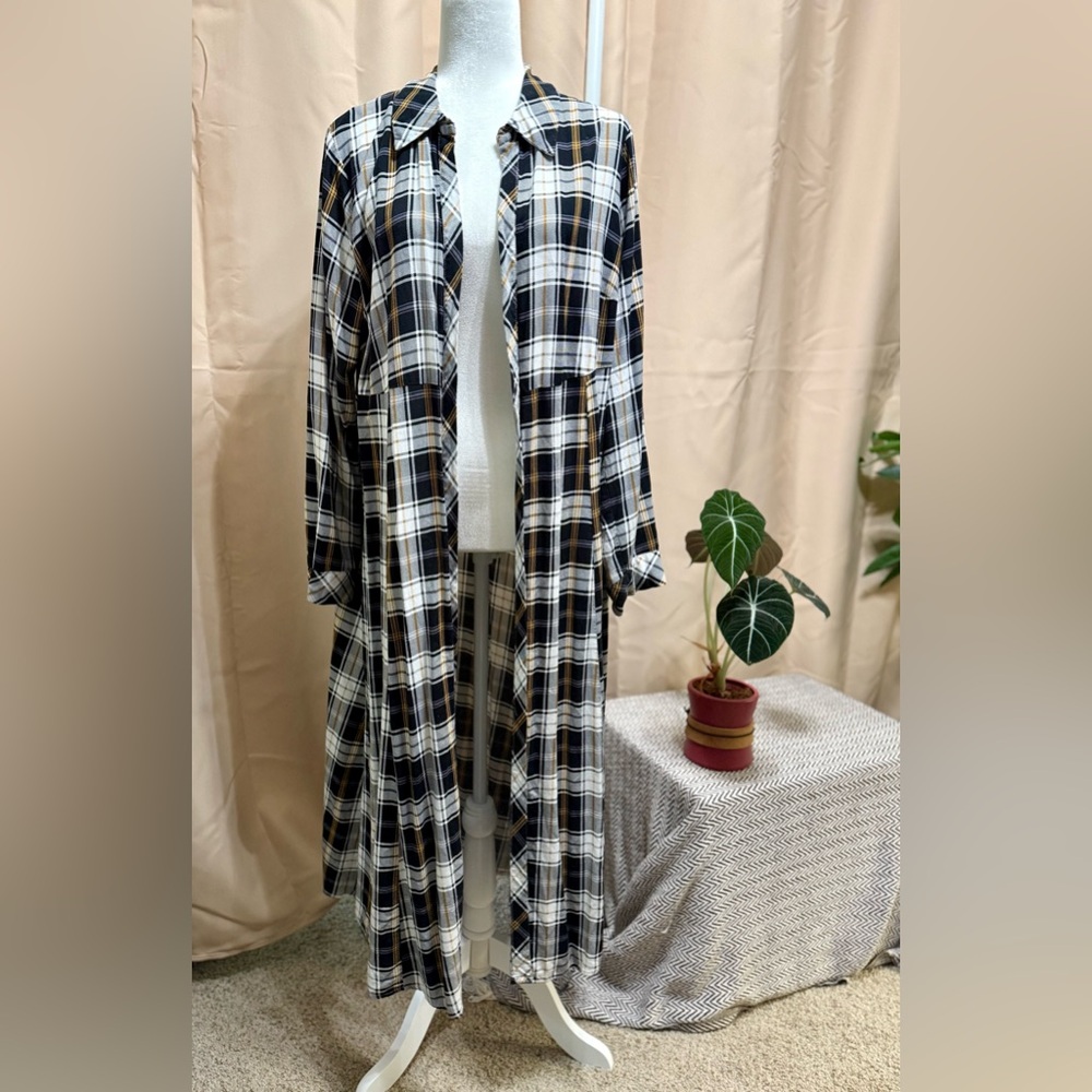 Torrid Plaid Maxi Shirt Dress Duster Long Sleeve Yellow Black White - Sz 2 - Picture 3 of 16